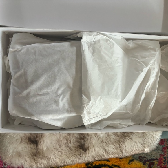 Chloe Tan Suede Over the Knee-High Boots with Box and Dust bag - Picture 10 of 10